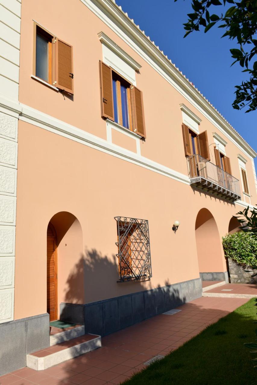 Sorrento Coast Relais Hotel Meta Exterior photo